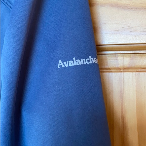 Avalanche Jacket - Picture 2 of 4